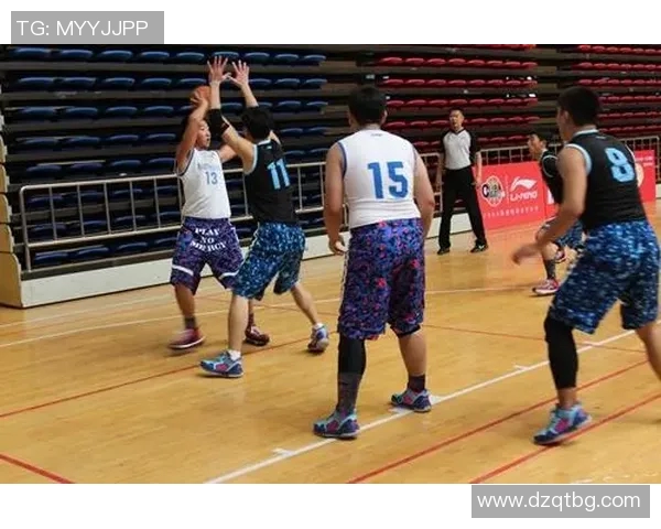 成都篮球队与杭州篮球队赛后分析实力对比与战术探讨 成都篮球队与杭州篮球队赛后分析实力对比与战术探讨