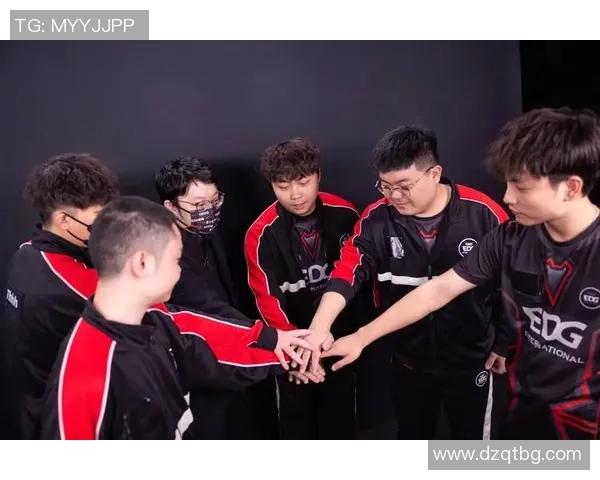DOTA2专题深度解析EDG战队在比赛中的耐力表现与战略布局 DOTA2专题深度解析EDG战队在比赛中的耐力表现与战略布局